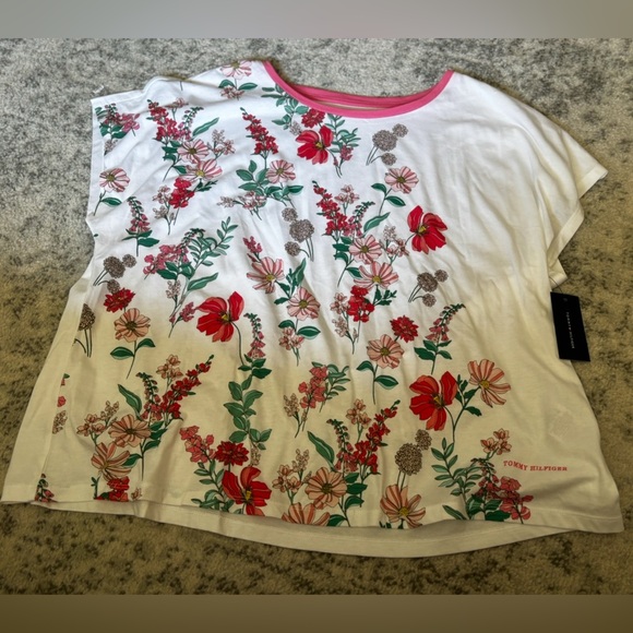 NWT Tommy Hilfiger Floral Print Short Sleeve Top White and Pink Size: 2X - Picture 1 of 6